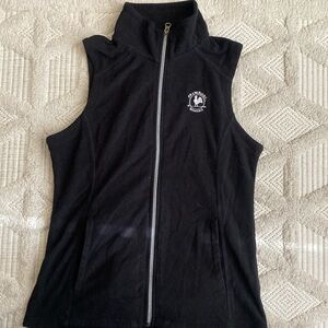 Primrose employee zipper vest